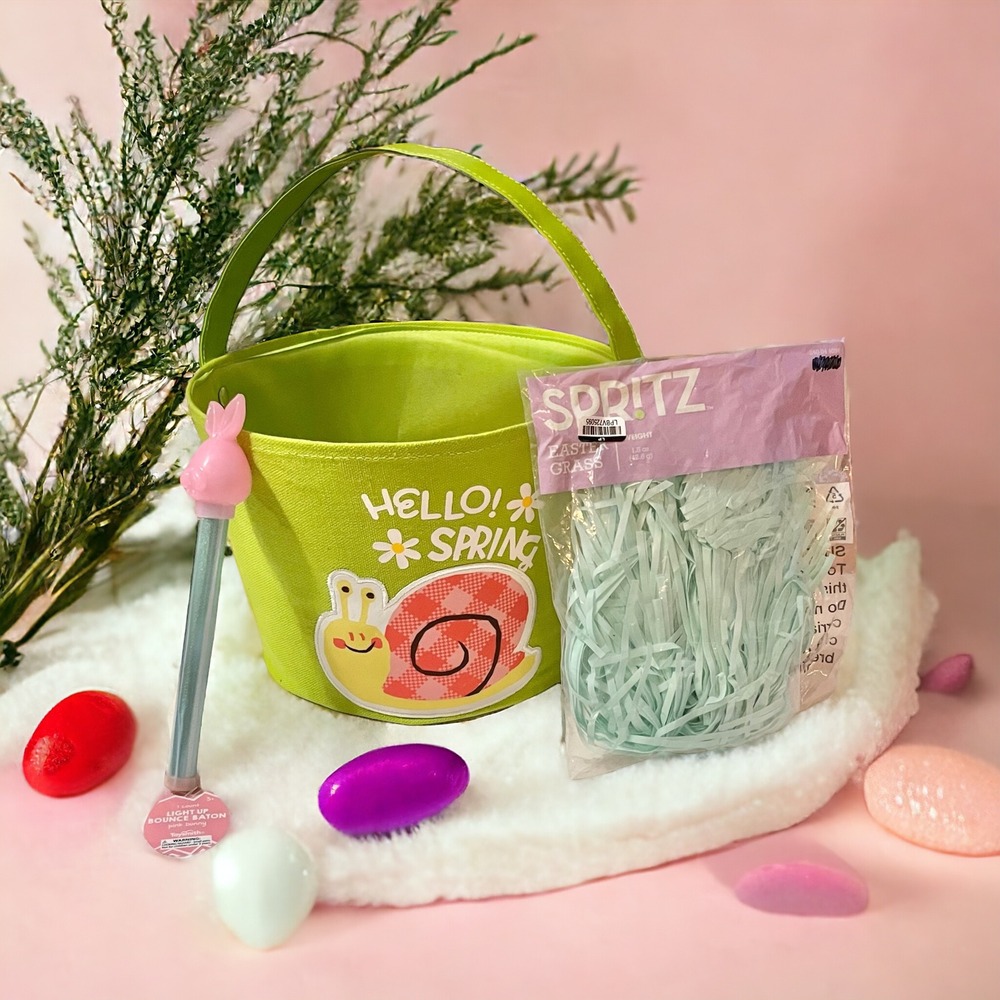 Spritz Easter Basket Set Green New Snail Tote Grass Light Up Bunny Baton